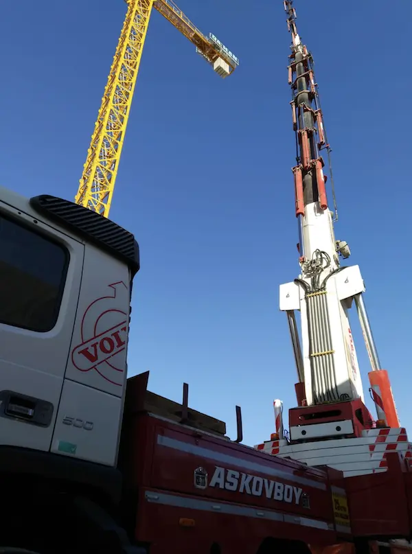 Hiyap vinç kiralama izmir